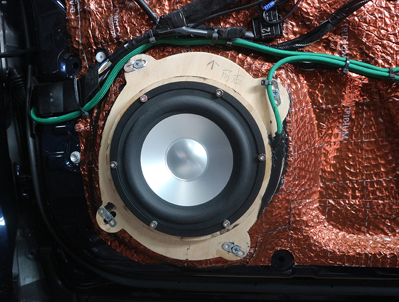 雷克萨斯ES300h音改...