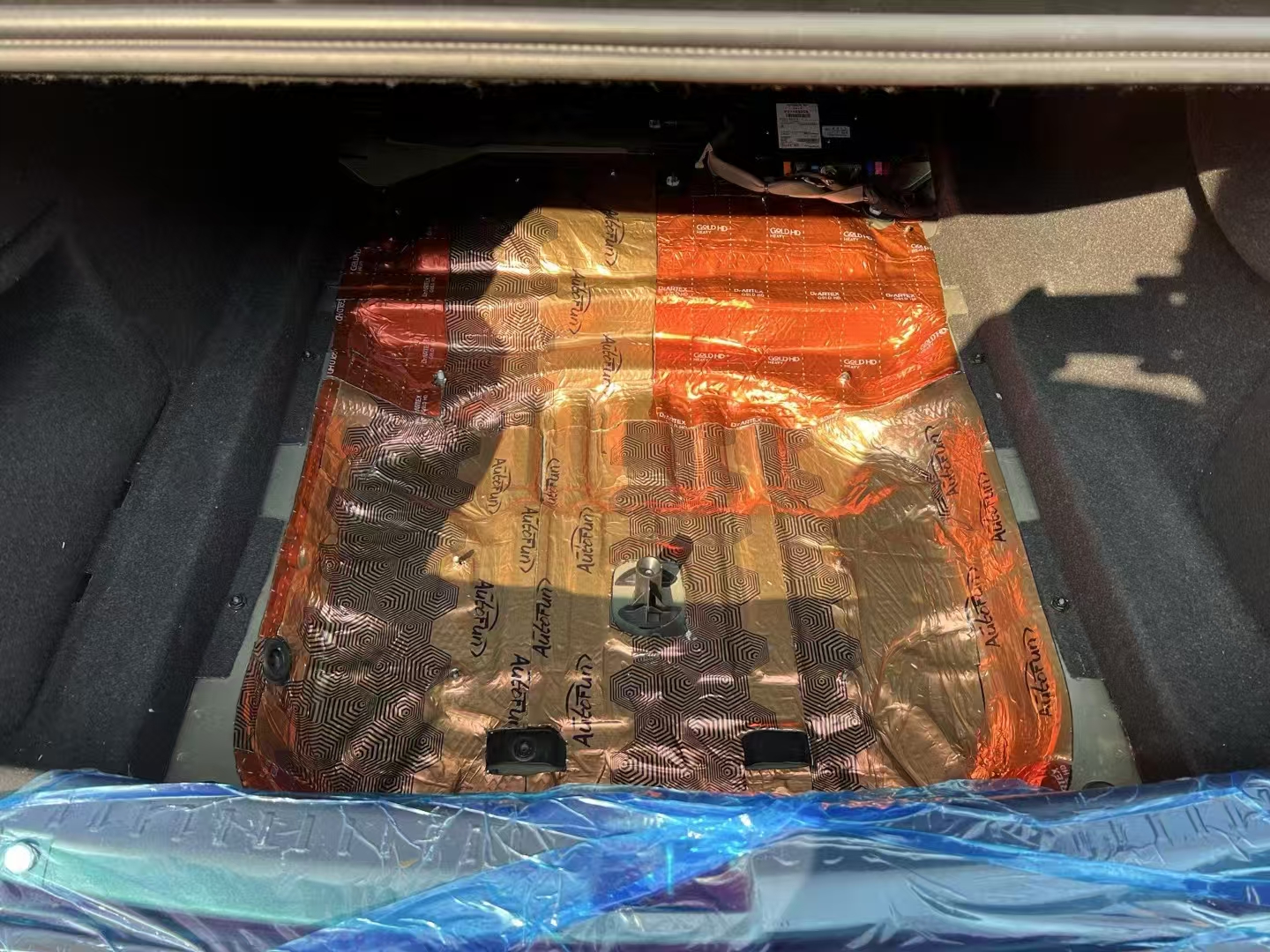 沃尔沃S90隔音升级，让...