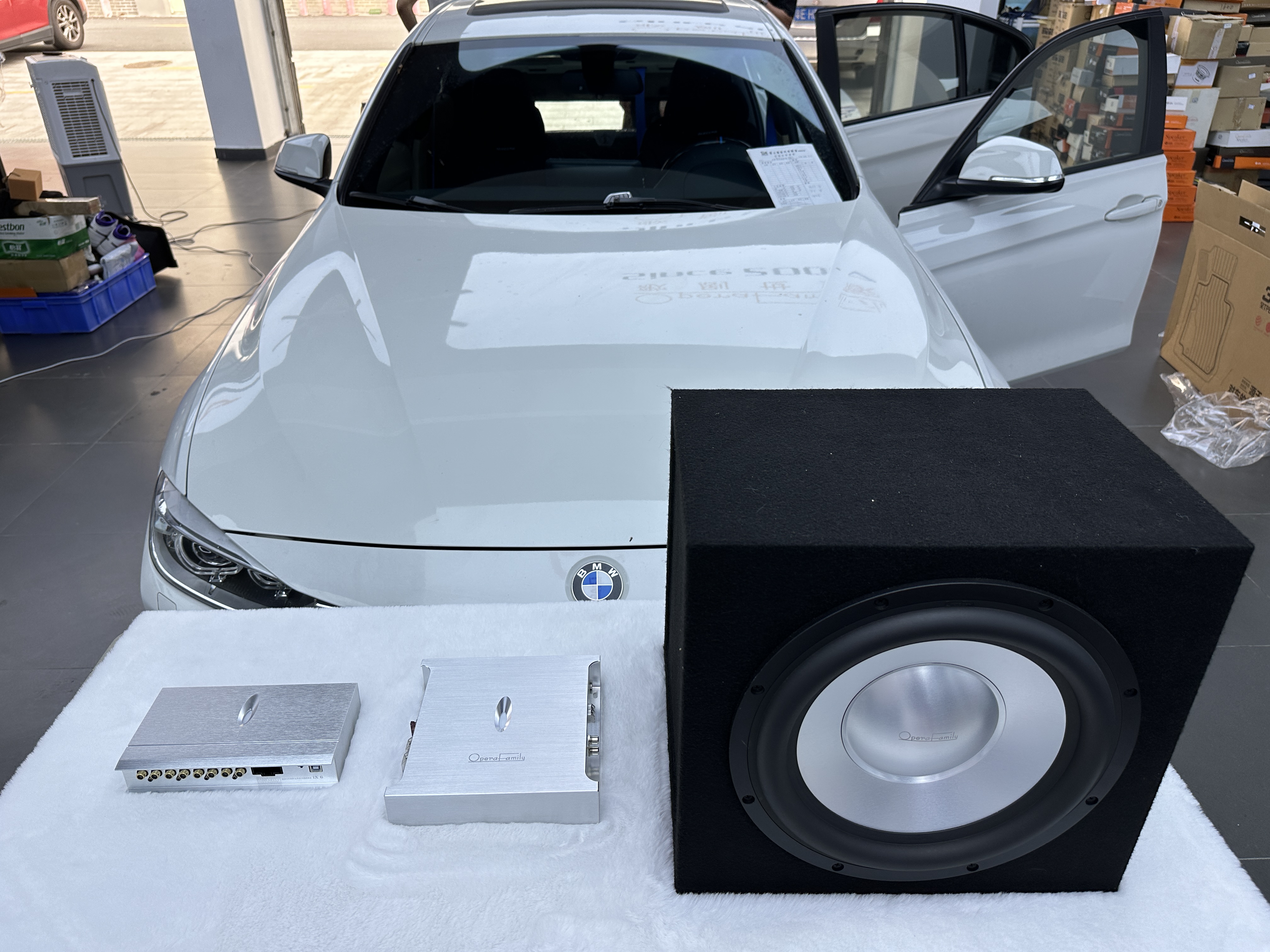 宝马320Li音响升级，...宝马320Li音响升级，...