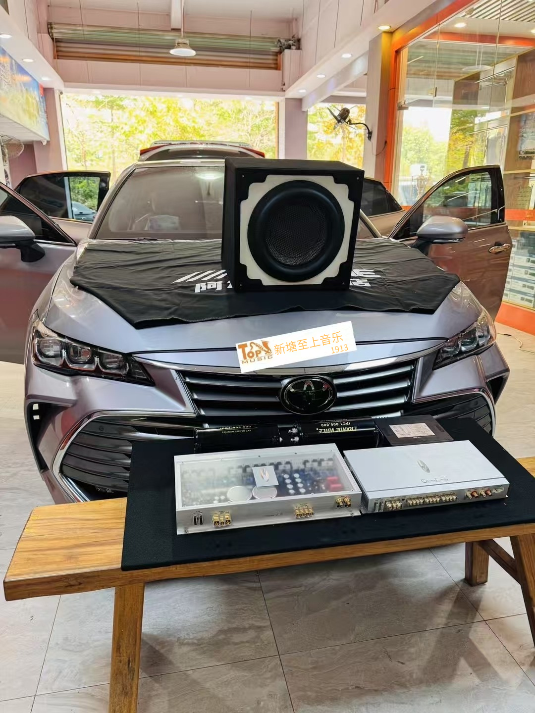 丰田亚洲龙音响升级，奏响车内的美好时光