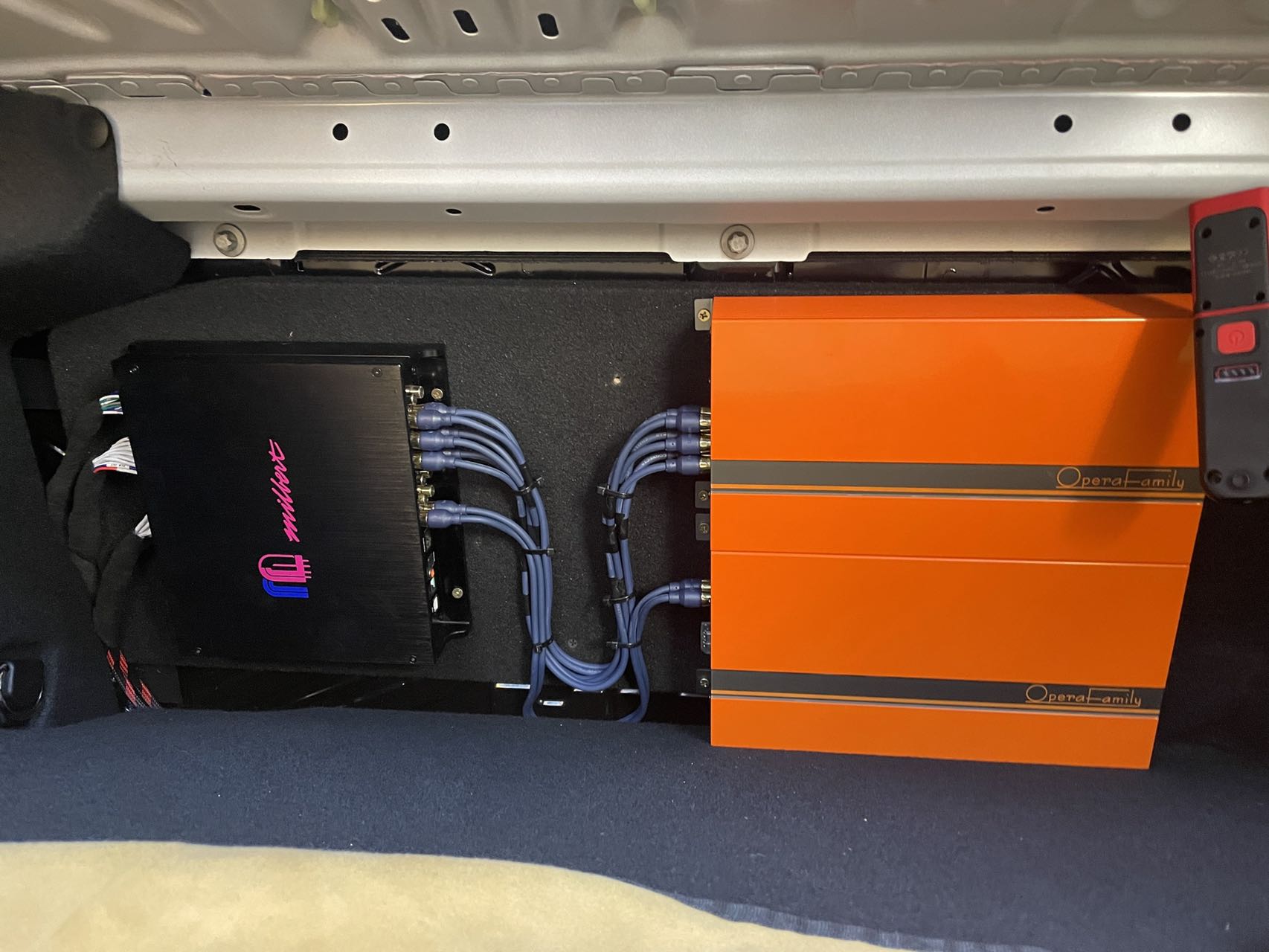 1737516946368905.jpg 迈博特MD12+歌剧世家音乐厅3四路功放+歌剧世家音乐厅1低音功放.jpg