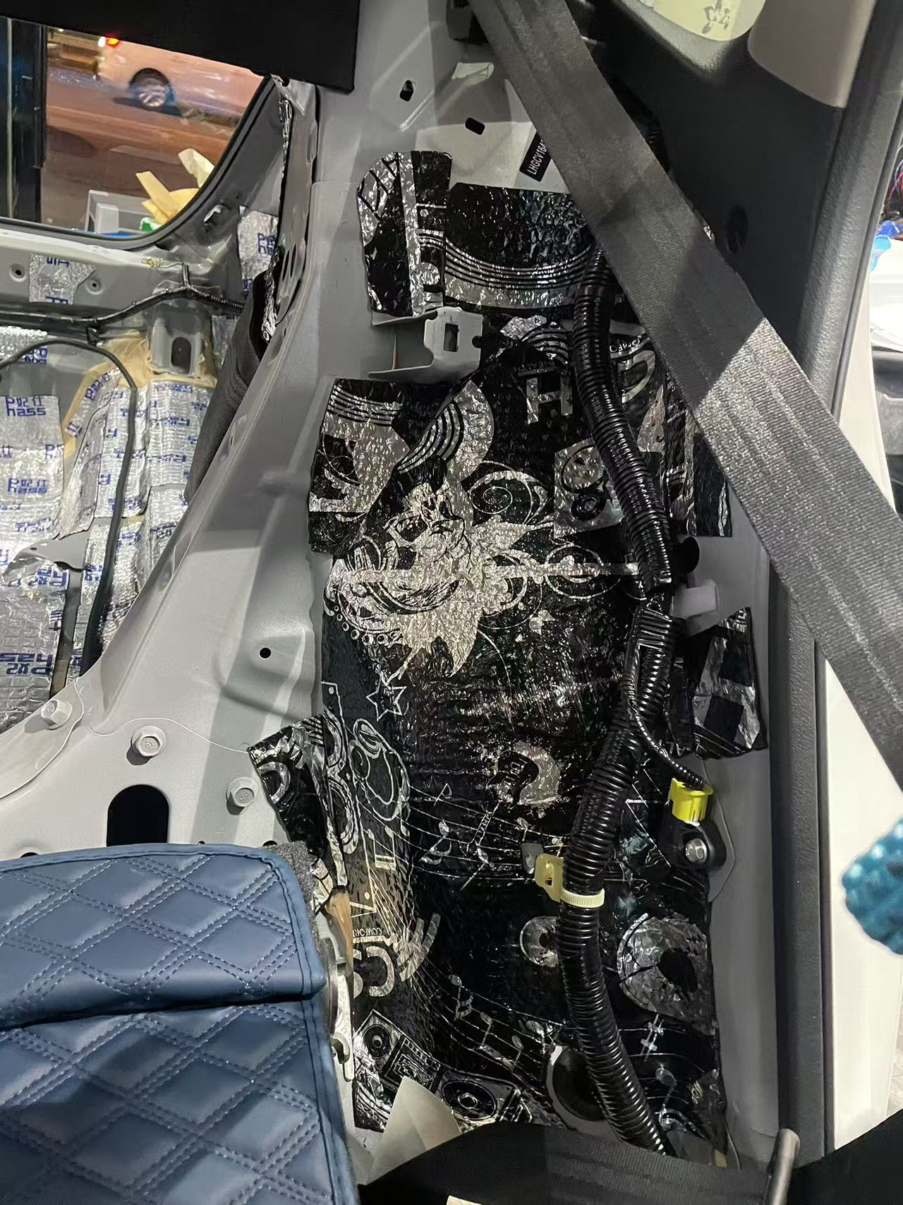 1739159336663472.jpg 内轮毂 俄罗斯CSH银卫盾减振板.jpg