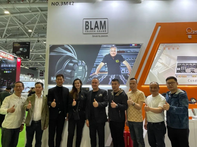 1741148176805067.jpg 1022.jpg