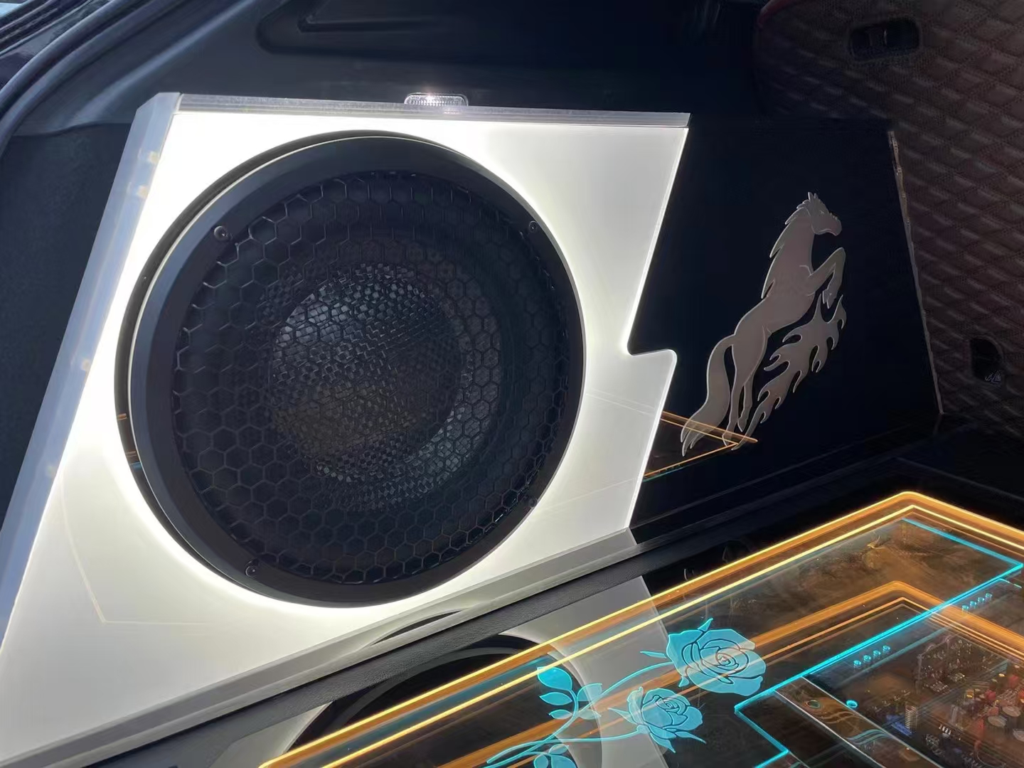 迈博特使者1八路功放 迈博特使者2四路功放 迈博特信心2四路功放 (3).jpg