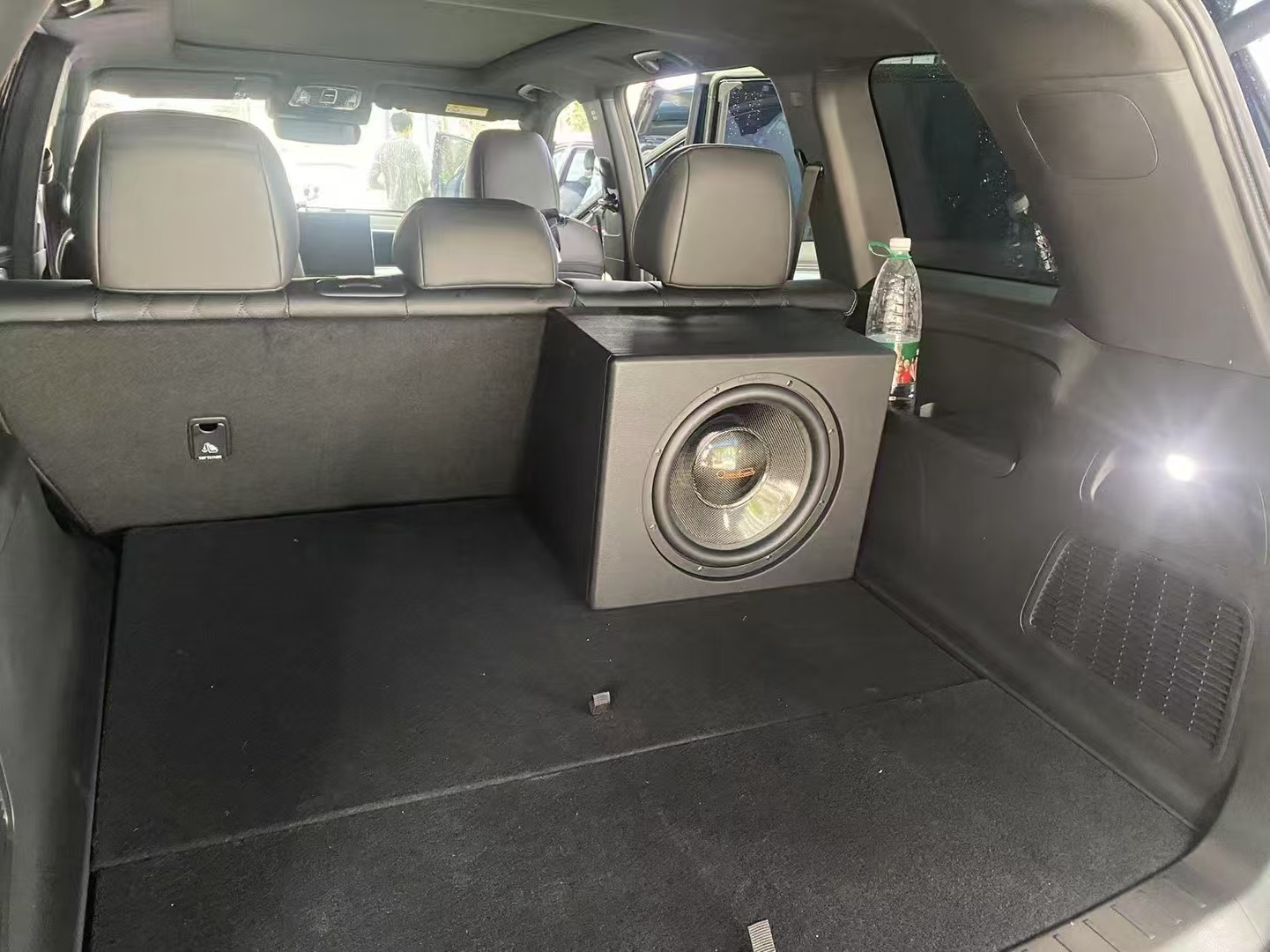 歌剧世家   BW-12  12寸低音炮.jpg